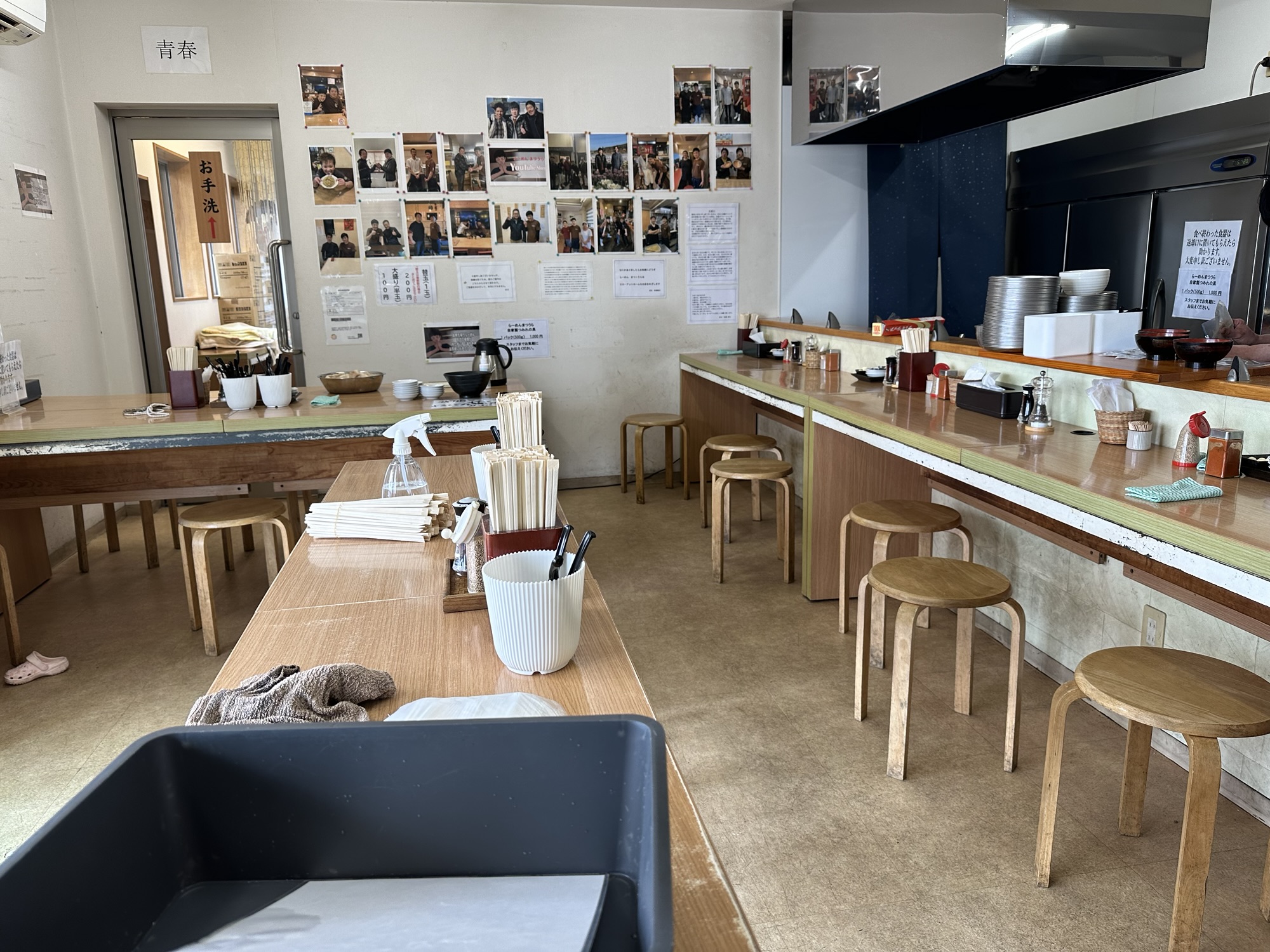 らーめんまつうらの店内