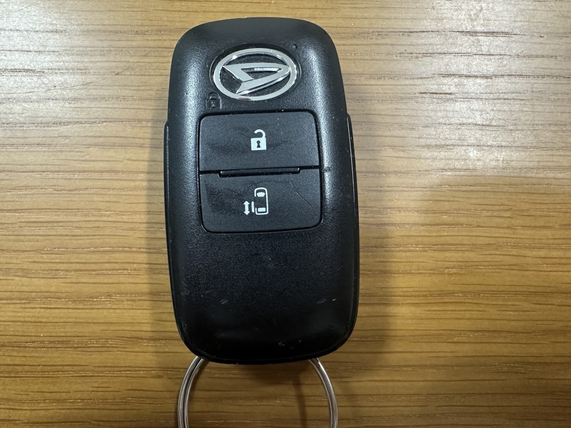 2020年式タントLA650Sの電子カードキー